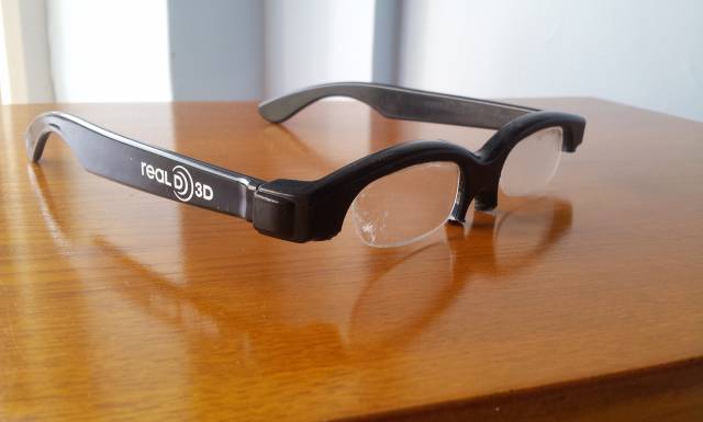 My reading glasses broke and I needed a quick fix....voila