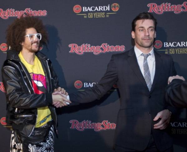 Guess which one was contractually obligated to be there.