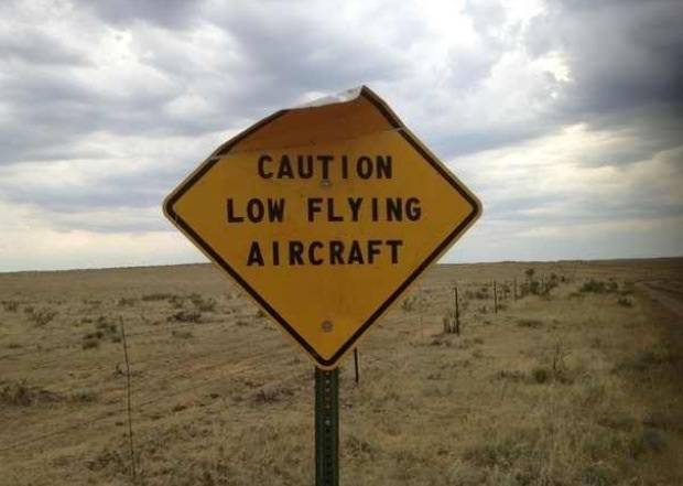 This sign is getting the message across.