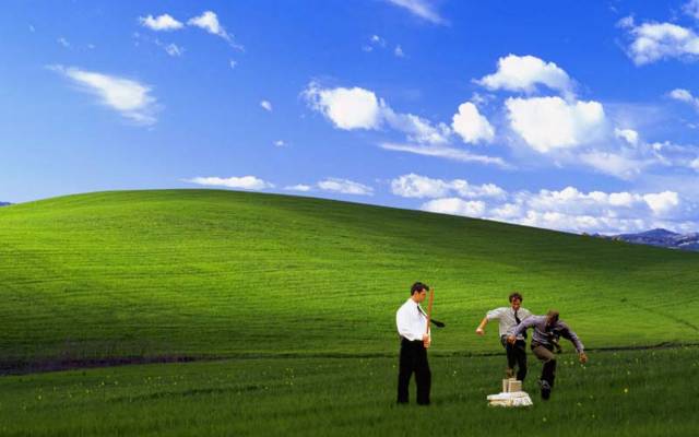 This Desktop Keeps Me Sane at Work