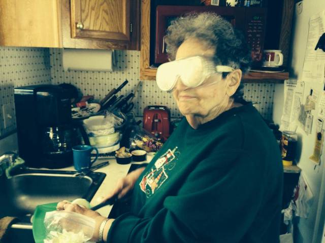 This is how my grandma cuts onions.