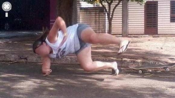Google Street View caught a very unfortunate moment
