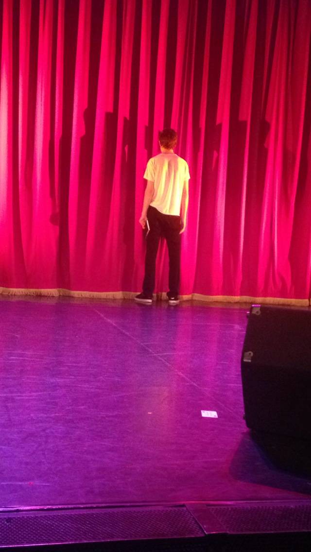 I went to see Bo Burnham last month and this is how he stood for the majority of the intermission.
