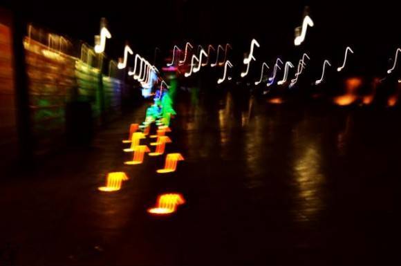 Took a picture; moved the camera. Musical notes appeared