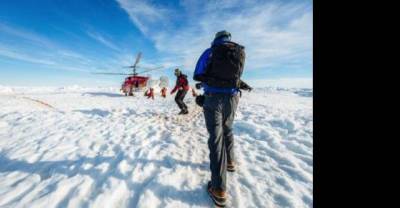 The best pictures of the dramatic Antarctic ship rescue