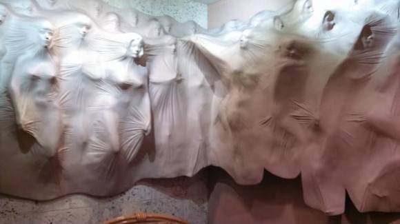 Freaky sculpture in Florida airport... why!?