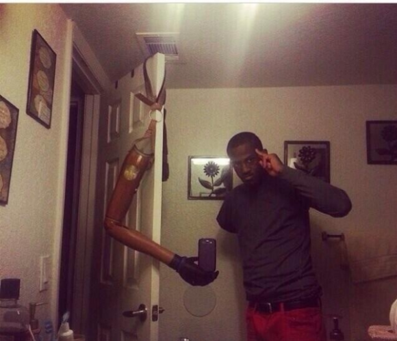 You gotta hand it to this guy, his selfie game is strong.