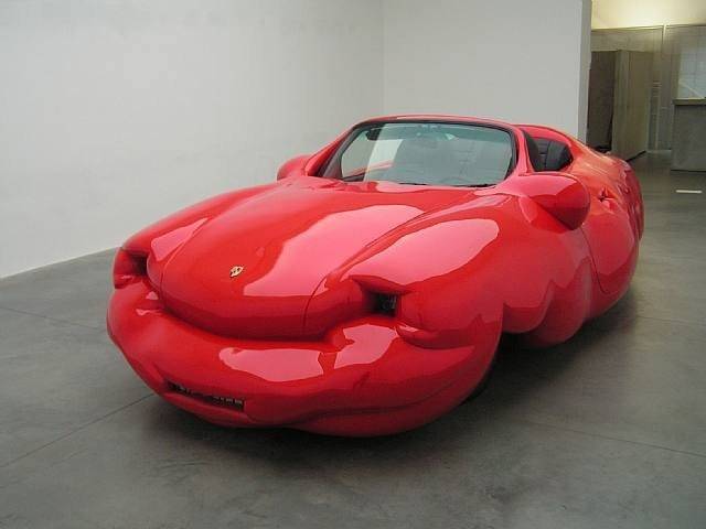 I think that this Porsche is allergic to bees
