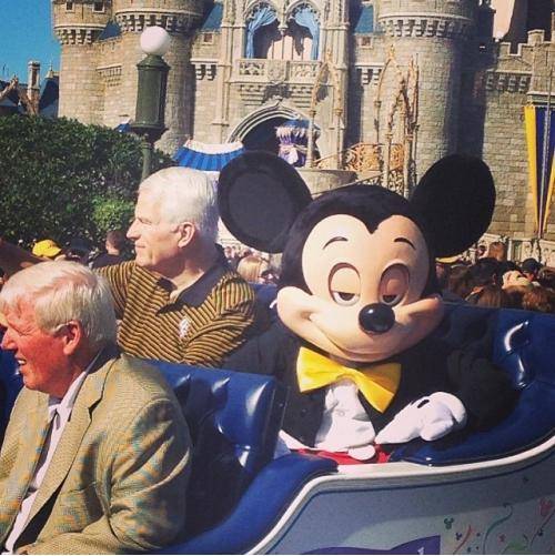 Hey baby, you wanna see my Magic Castle?
