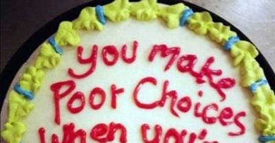 24 ruthlessly honest cakes that speak the truth