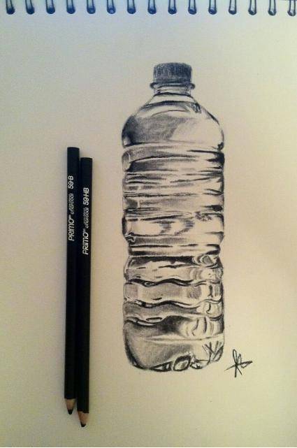 I drew a water bottle.