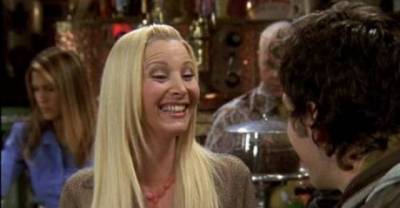 15 Funny F.R.I.E.N.D.S Screen caps