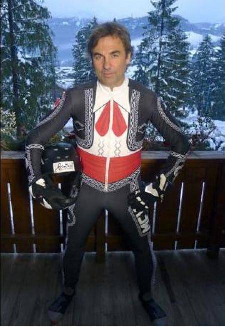 Mexican ski team uniform