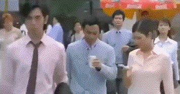 These people are the worst! WTF Japanese GIF of the day