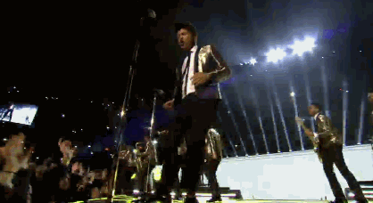 Bruno Mars dancing