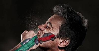 Eye catching, creative and powerful print ads that will make you look more than once