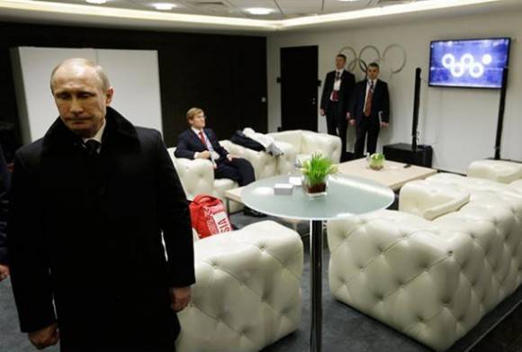 Putin's olympic ceremony reaction.