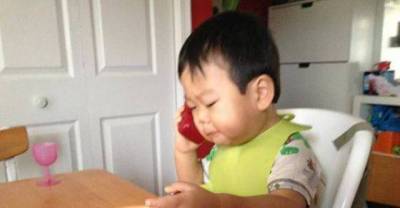 Dad posted adorable picture of his kid on Facebook, image went viral