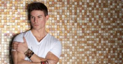 Things That Are A Super NO-NO For Men Over 27