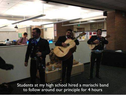 this crazy idea deserves an applause. 