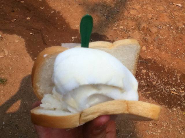 So I ordered an ice cream sandwich in Thailand... This is what they gave me