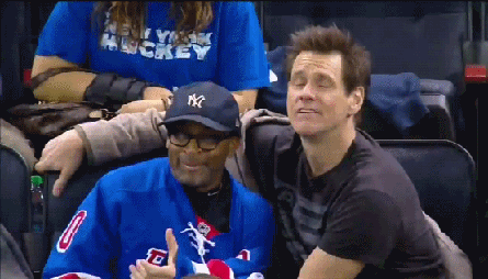Jim Carrey and Spike Lee joking around at today’s Rangers game