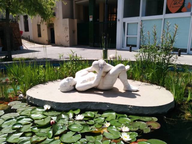A Peter Griffin/Family Guy tribute fountain I found in Spain