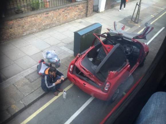 Just went past this scene on the bus.... He doesn’t look too bothered about it. Lucky guy...