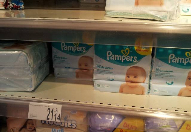 I didn't know they have diapers made specifically for Canadian babies.
