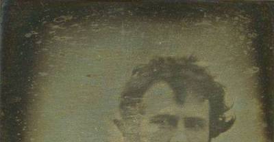 Look At These Selfies Proving That Taking Selfies Go Way Way Back