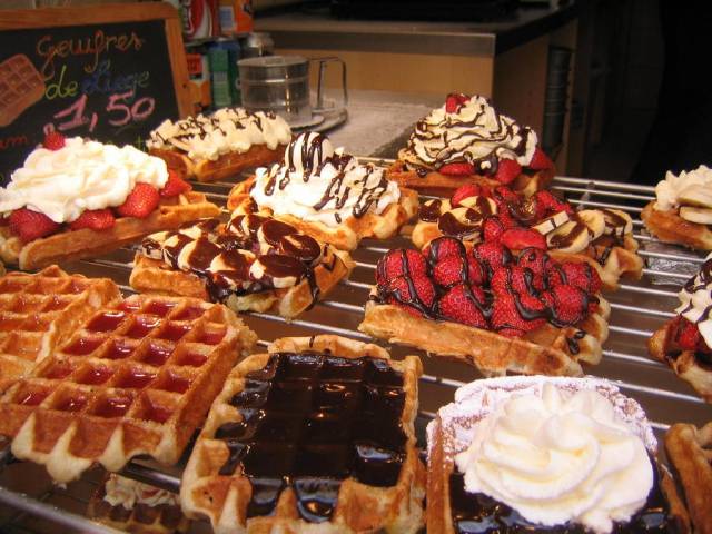 The Americans are asleep. Post picture of Belgium Waffles.