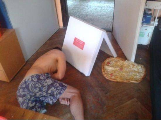 He got pizza cramps