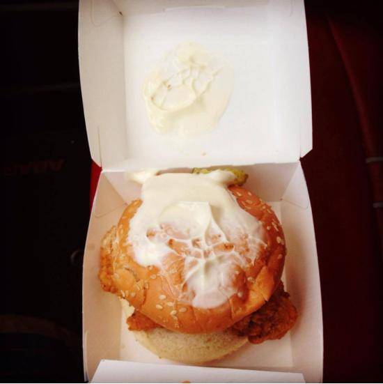 My friend ordered a burger and asked for mayo on the top and bottom, this is what she got.