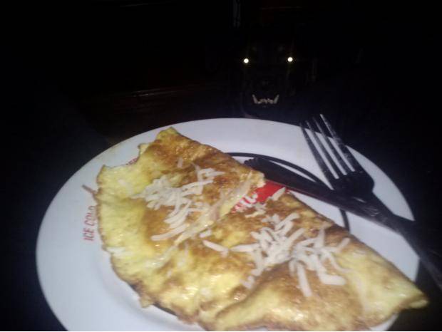 you never dine alone when you have a dog.