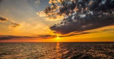 Morning Sunrises To Make Your Monday Morning Beautiful