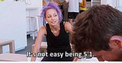 20 Awkward Moments That Short Girls Experience