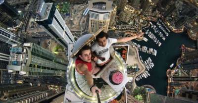 The 21 Most EXTREME Selfies Ever Taken. Nothing Can Top the Last One. NOTHING.