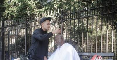 Every Sunday, This Hair Stylist Walks The Street Of New York To Give A Free Haircut To The Homeless! "Every Human Life Is Worth The Same"