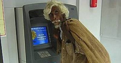 Strangest People At The ATMs you have ever seen