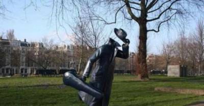Statues That Are Quite Bizarre - Part 1