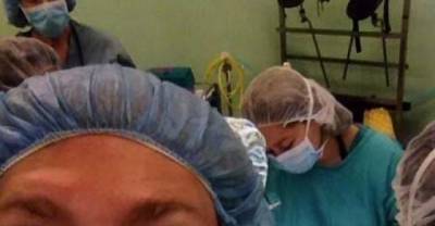 These Selfies Were Tactlessly Taken On The Worst Moments Ever.