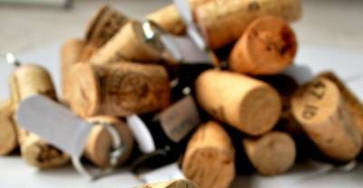 37 Insanely Creative Things To Do With Popped Corks - Part 1
