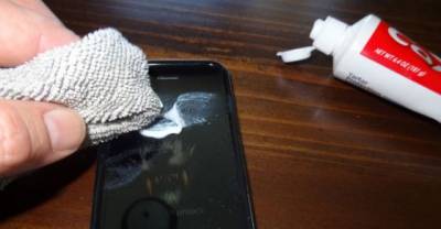 15 Brilliant Uses Of Toothpaste Which Will Change Your Life
