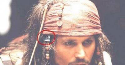 Hollywood!!! How Can You Do This...