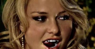15 important lessons you learned from the bachelors !! #5 is Awesome , #11 is F*ck**g Awesome