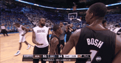Got to See these High Five Fails. You Won't Believe They Actually Happened.