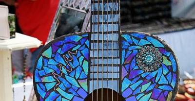 20 mindblowing uses for your old CDs