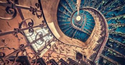 10 Spiral Staircases That Will Leave You Dizzy With Excitement