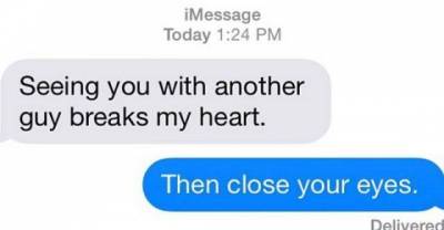 Put Down The Phone And Read These 10 Texts From An Ex To Remind You Why You Broke Up (Part 3)