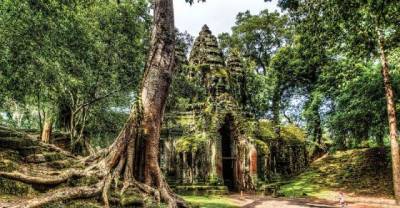 Visit Cambodia, Enjoy Magical Temples ,Markets, Beaches and Rain